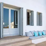 White Mykonos * Agios Ioannis Diakoftis